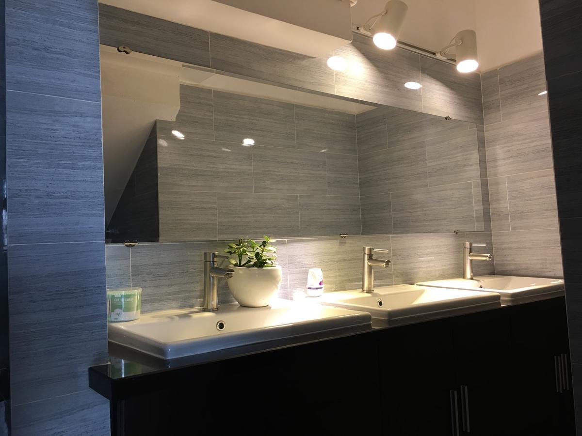 הו צ'י מין סיטי Penthouse Hostel & Spa מראה חיצוני תמונה